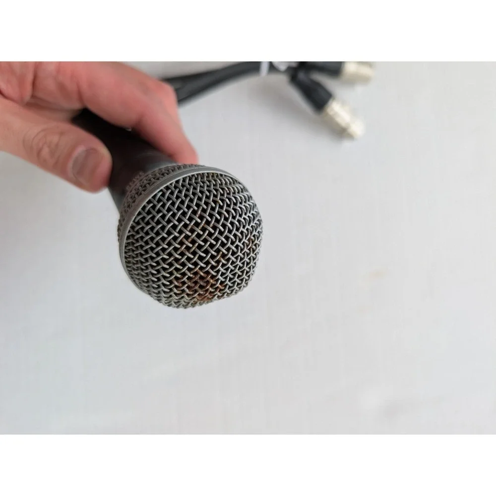 READ Shure SM48 Dynamic Wired Professional Microphone UNTESTED AS-IS